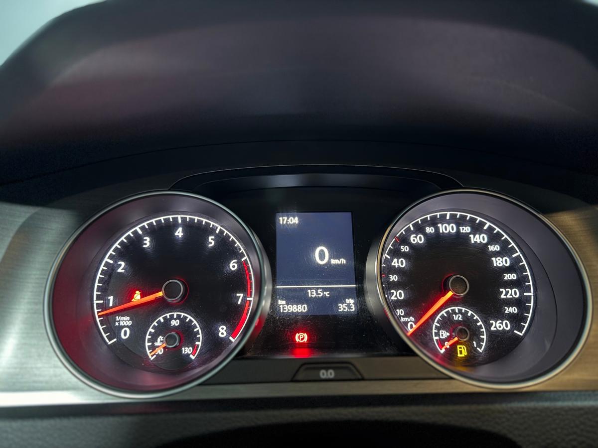 volkswagen-golf-2013-gasolina-1197cc