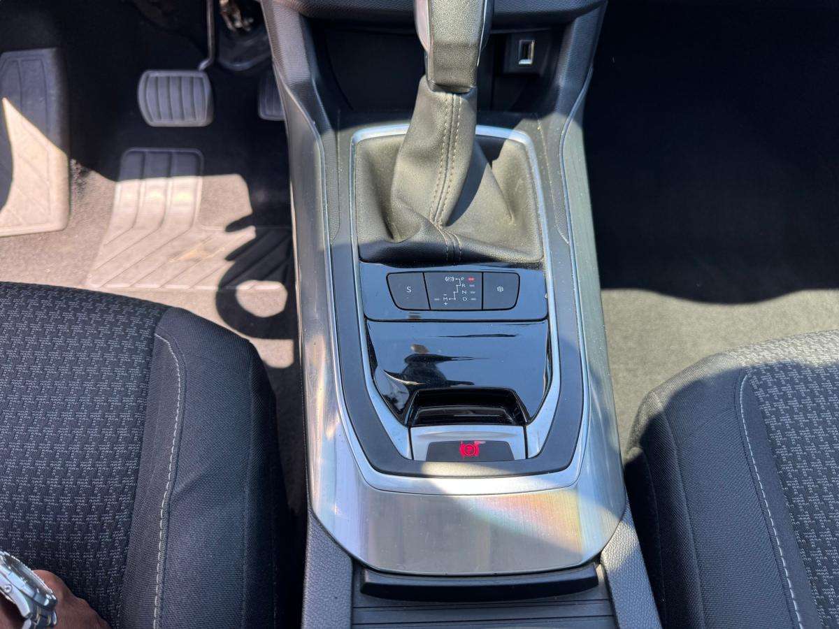 peugeot-308-sw-2019-diesel-1499cc