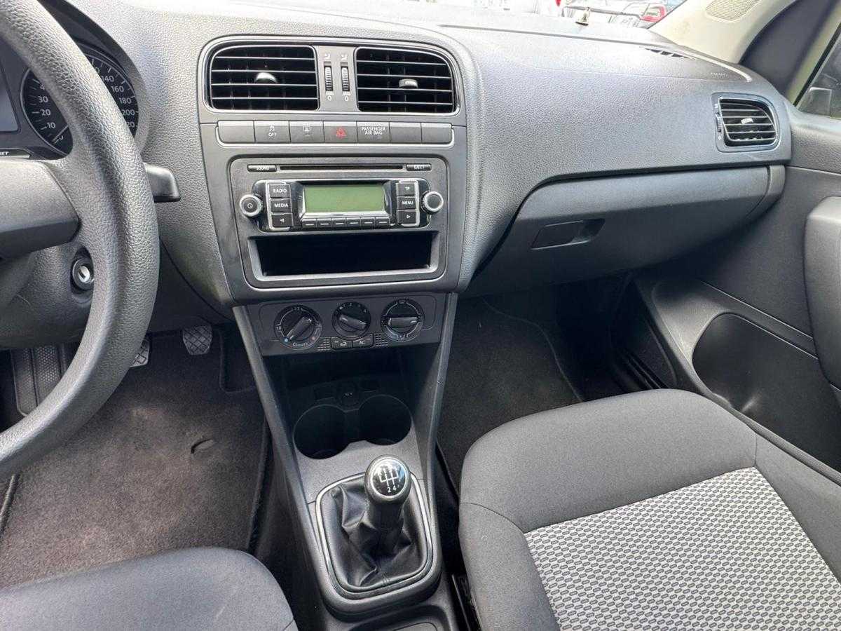 volkswagen-polo-2011-gasolina-1198cc
