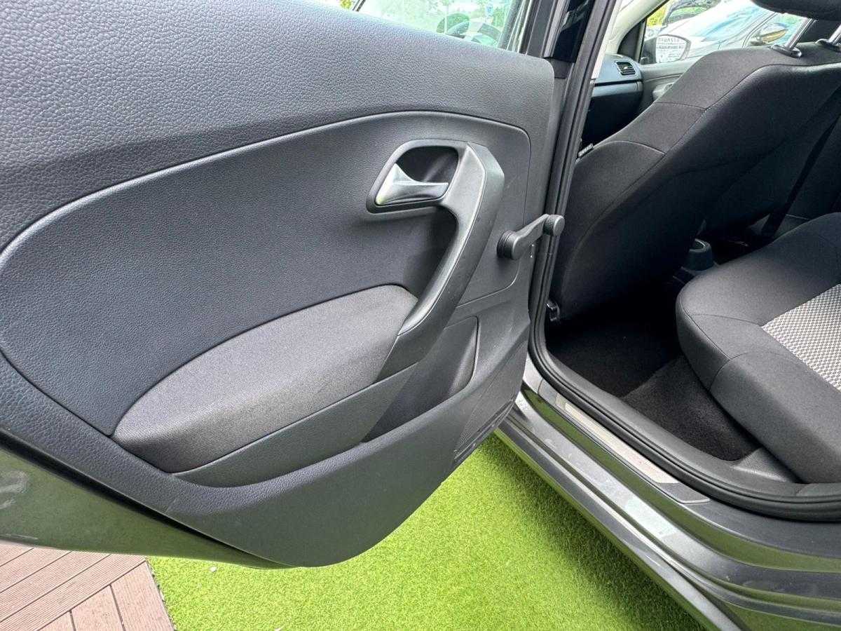 volkswagen-polo-2011-gasolina-1198cc