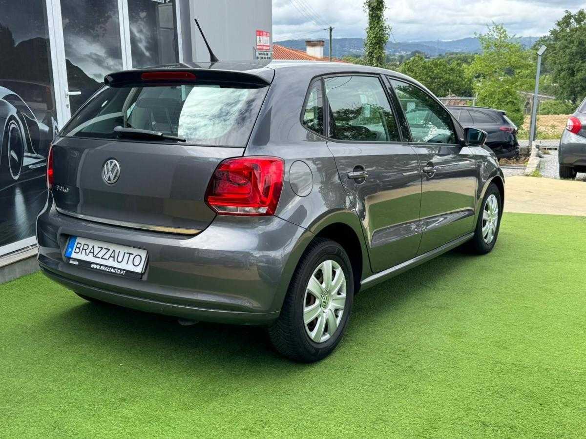 volkswagen-polo-2011-gasolina-1198cc