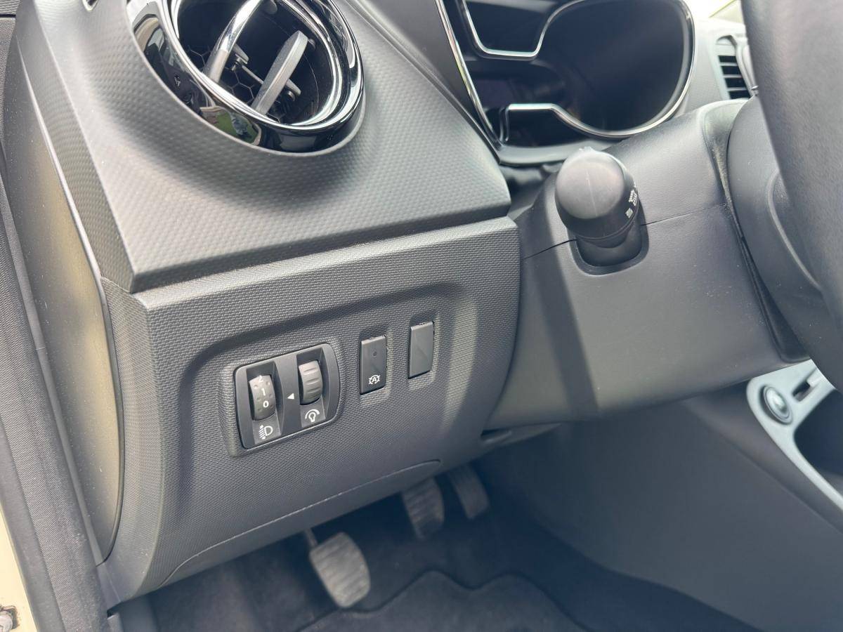 renault-captur-2016-diesel-1461cc