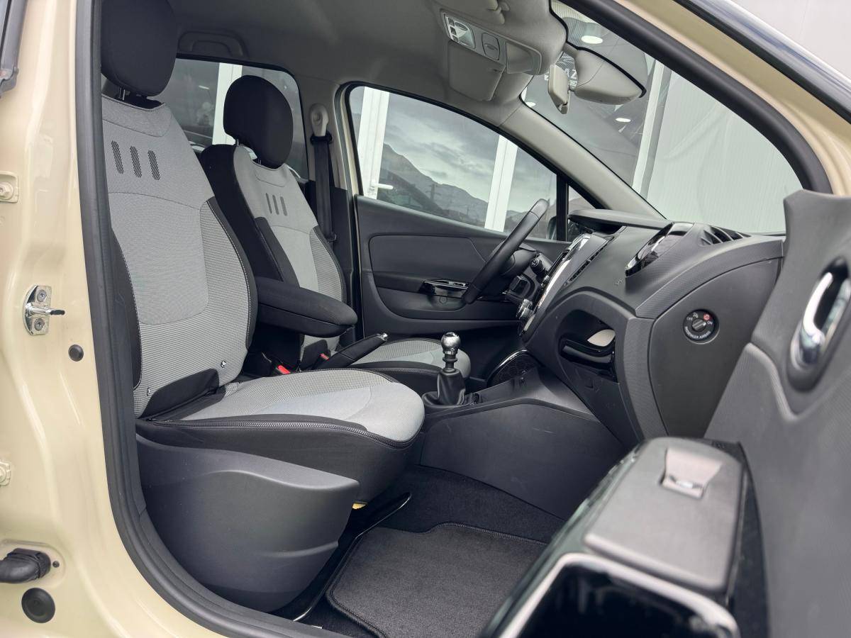 renault-captur-2016-diesel-1461cc