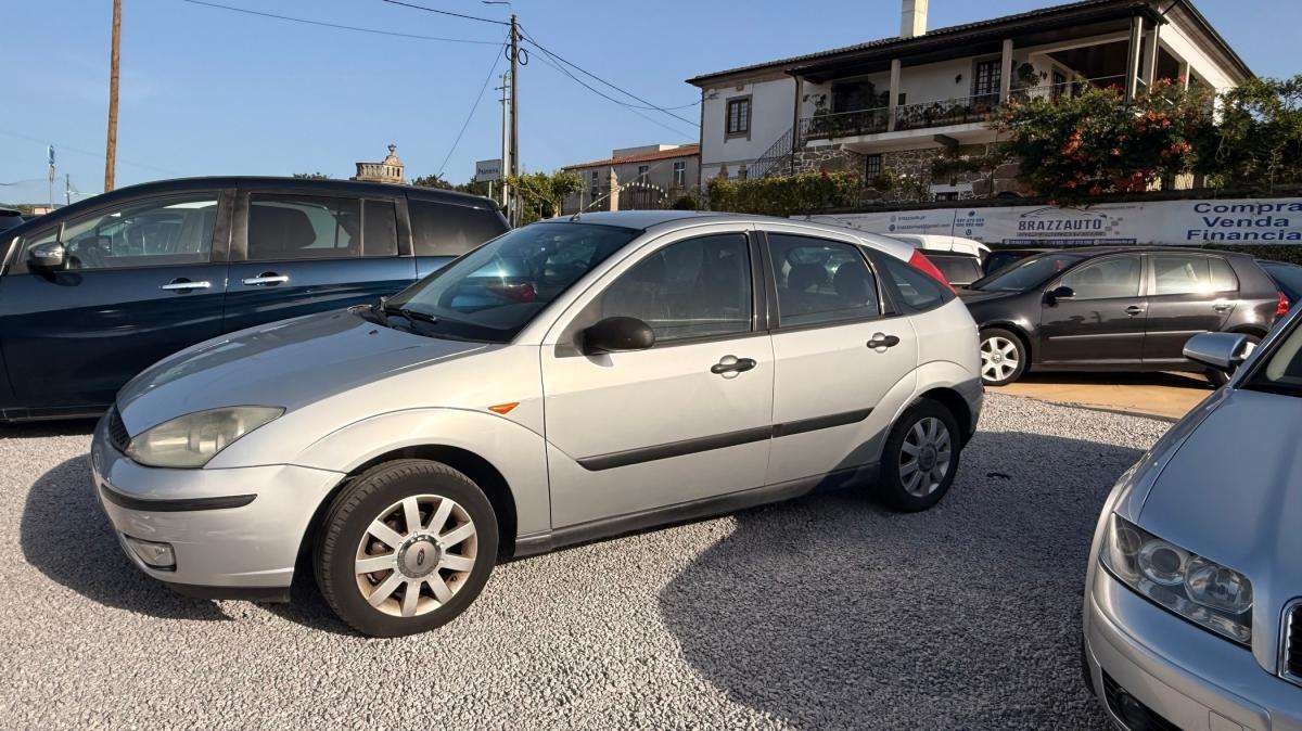 ford-focus-2001-gasolina-1388cc