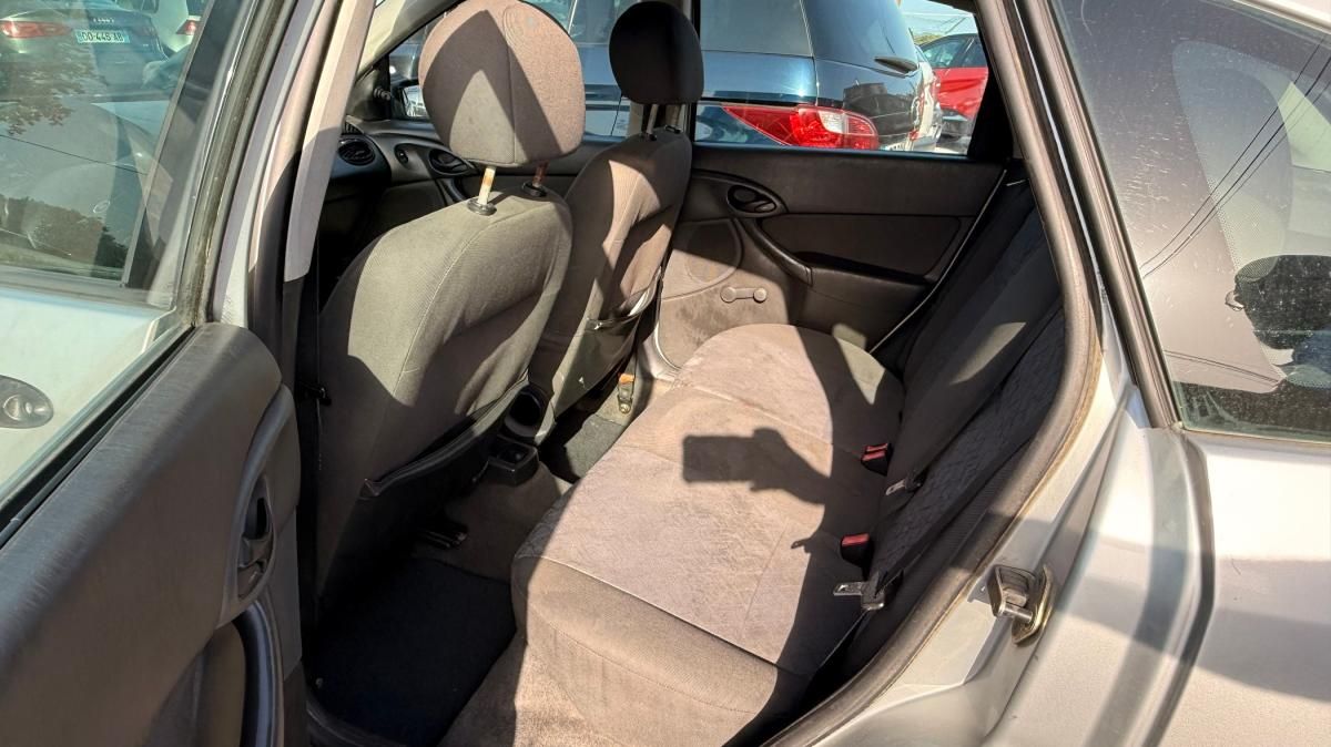 ford-focus-2001-gasolina-1388cc