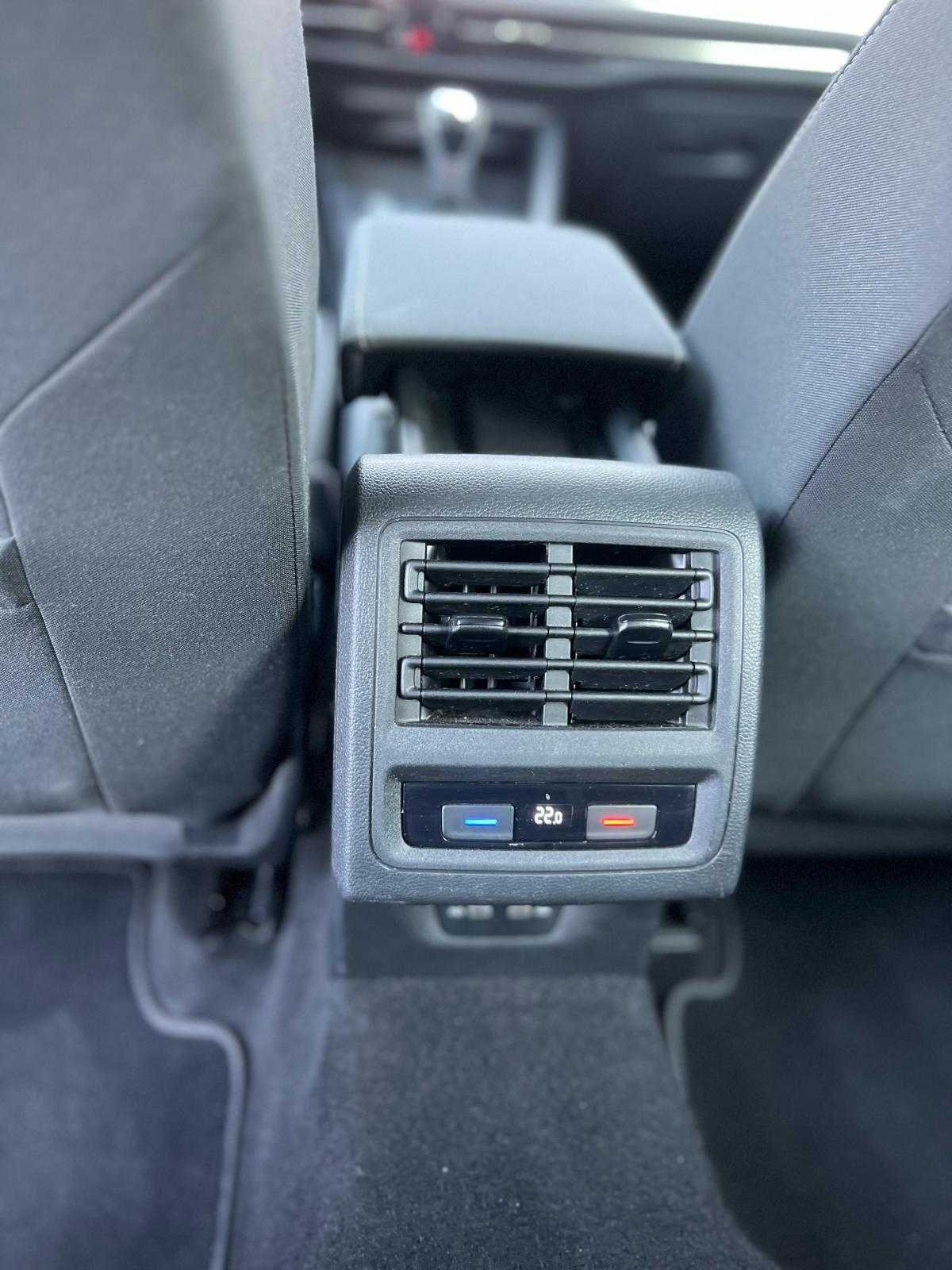 volkswagen-golf-2021-diesel-1968cc
