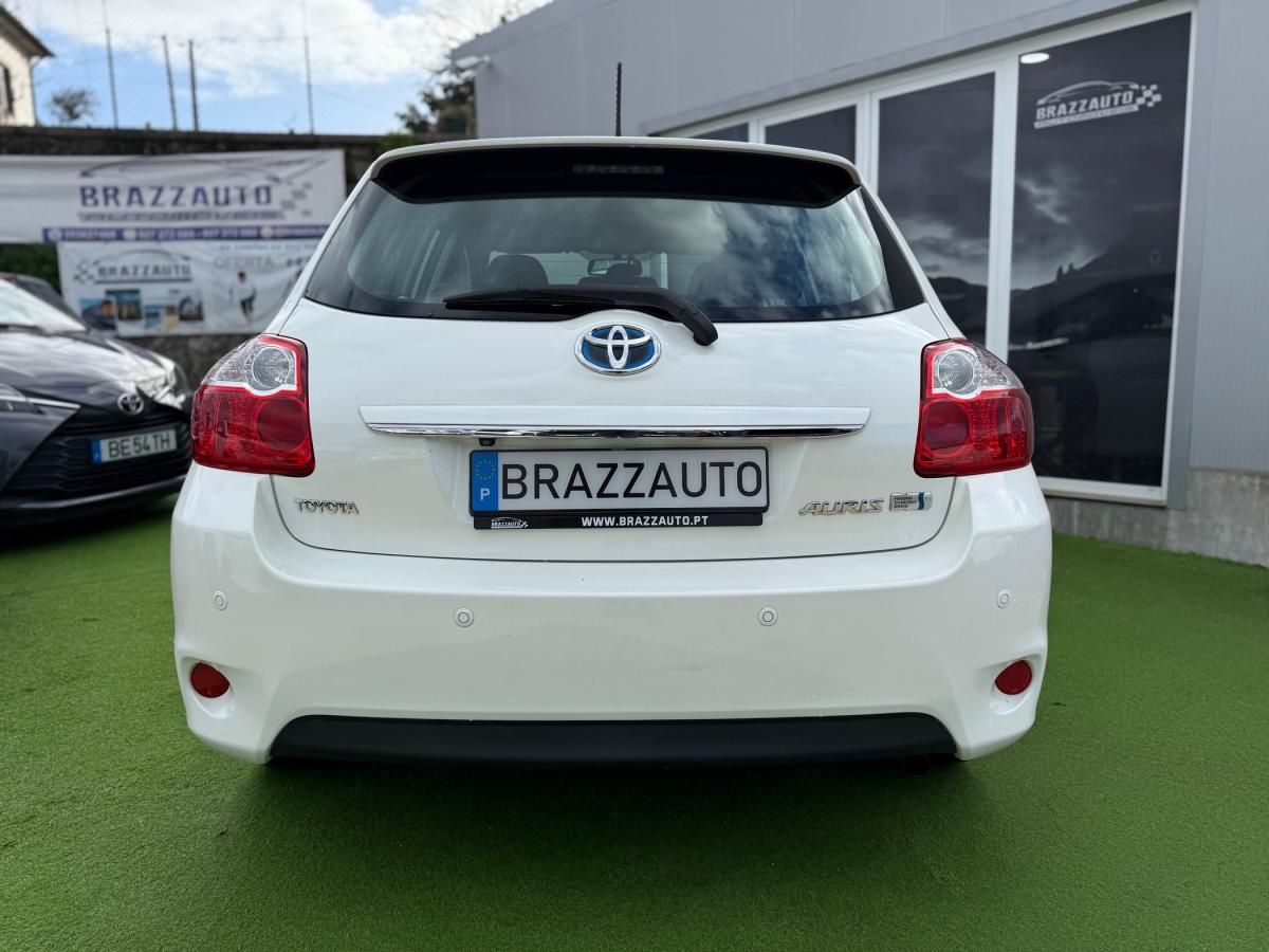 toyota-auris-2011-gasolina-1798cc