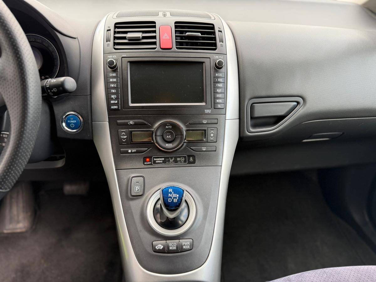 toyota-auris-2011-gasolina-1798cc