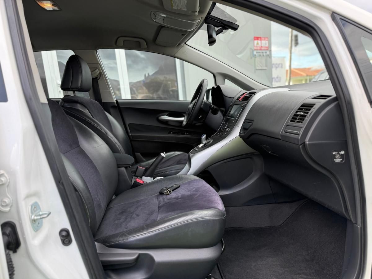 toyota-auris-2011-gasolina-1798cc