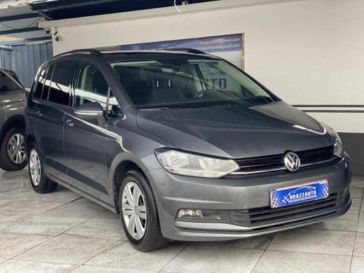 volkswagen-touran-2018-diesel-1598cc