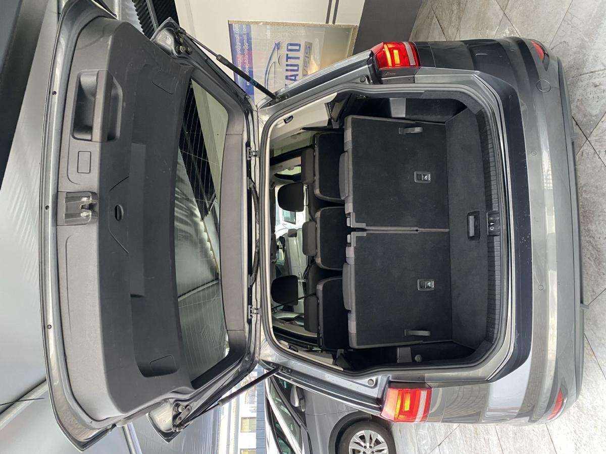 volkswagen-touran-2018-diesel-1598cc