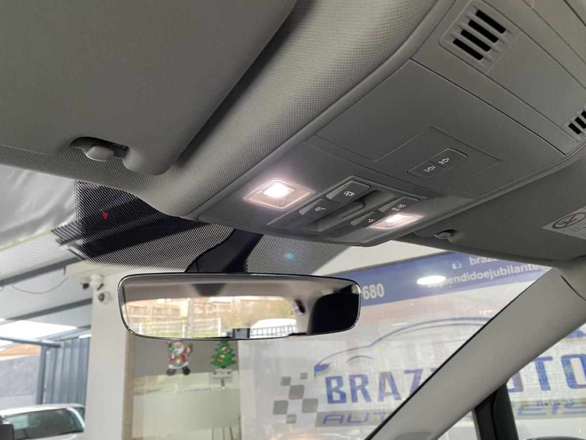 volkswagen-touran-2018-diesel-1598cc