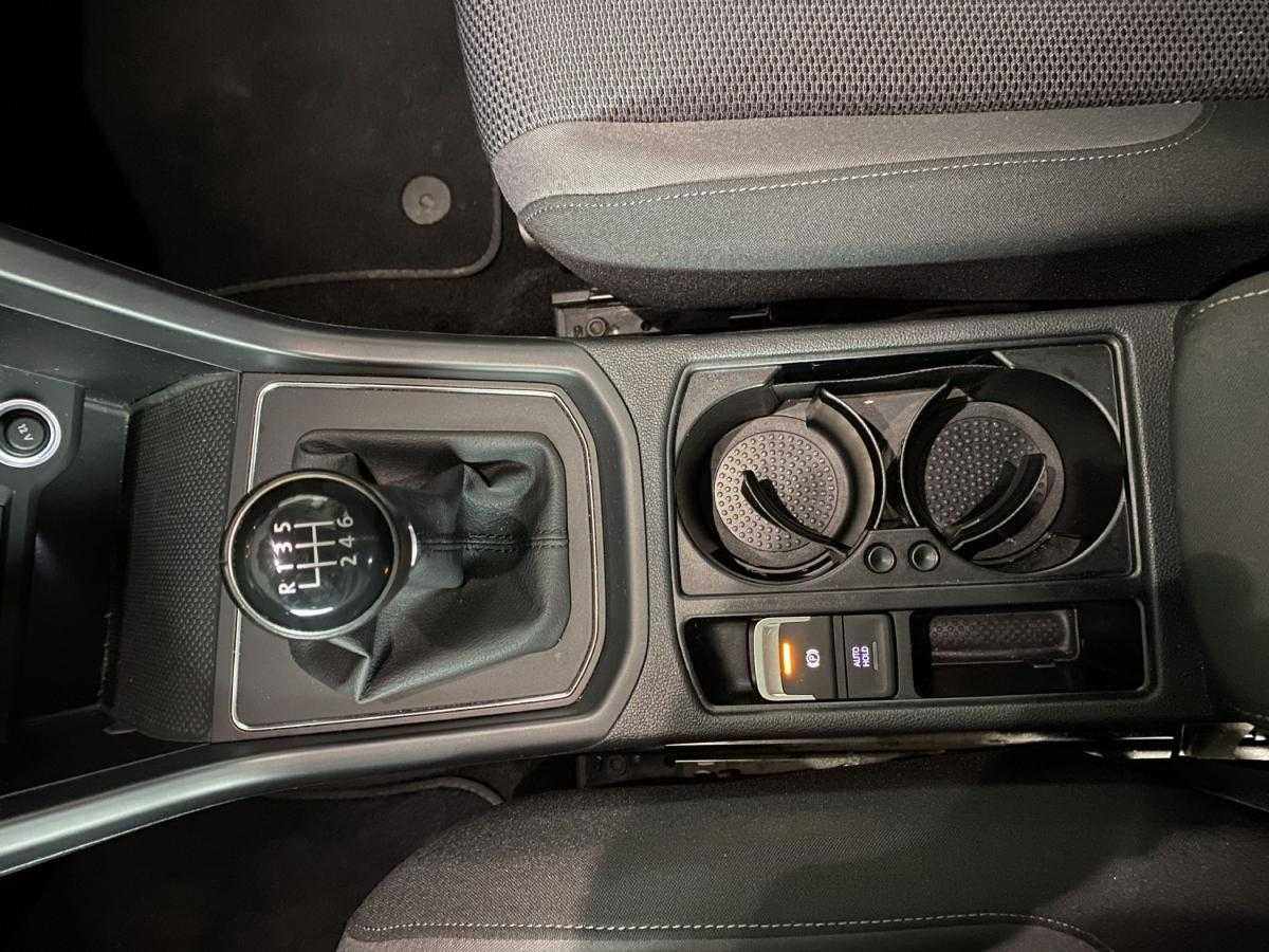 volkswagen-touran-2018-diesel-1598cc