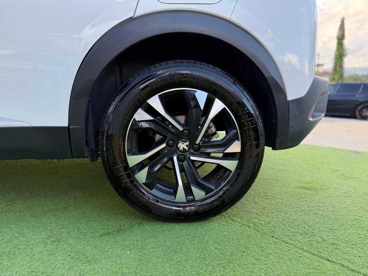 peugeot-2008-2020-diesel-1499cc
