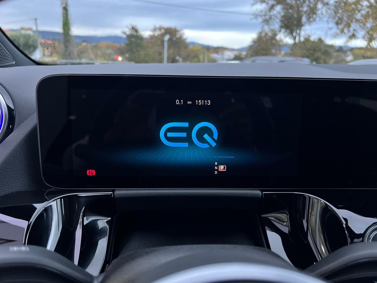 mercedes-benz-eqa-2022-eletrico-0cc