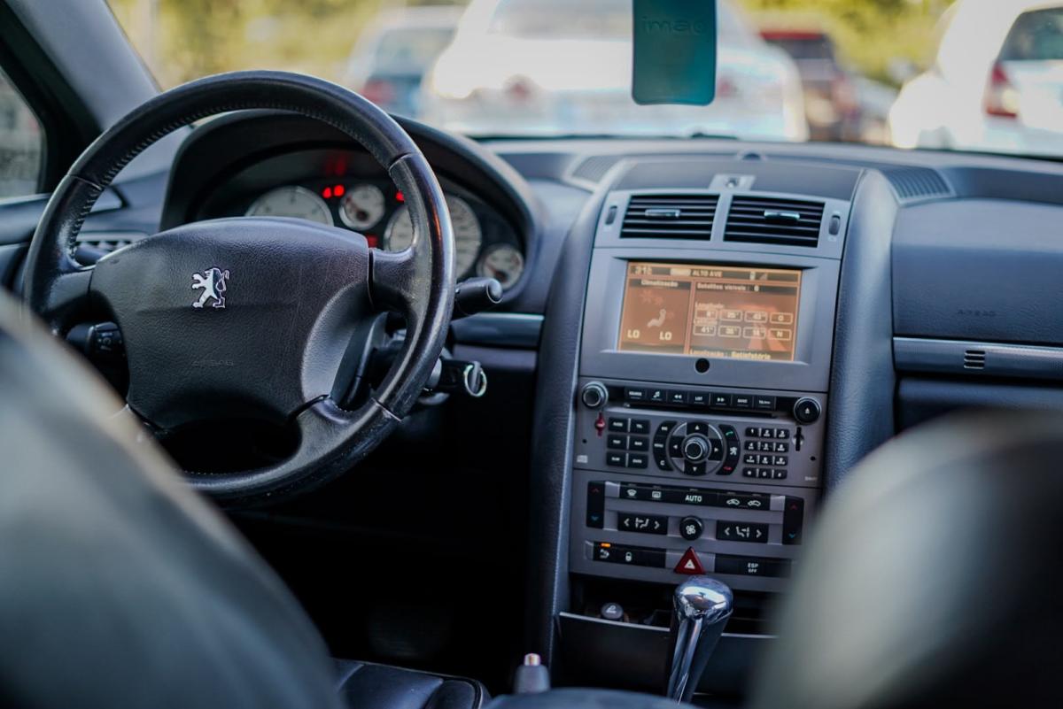 peugeot-407-sw-2005-diesel-1999cc