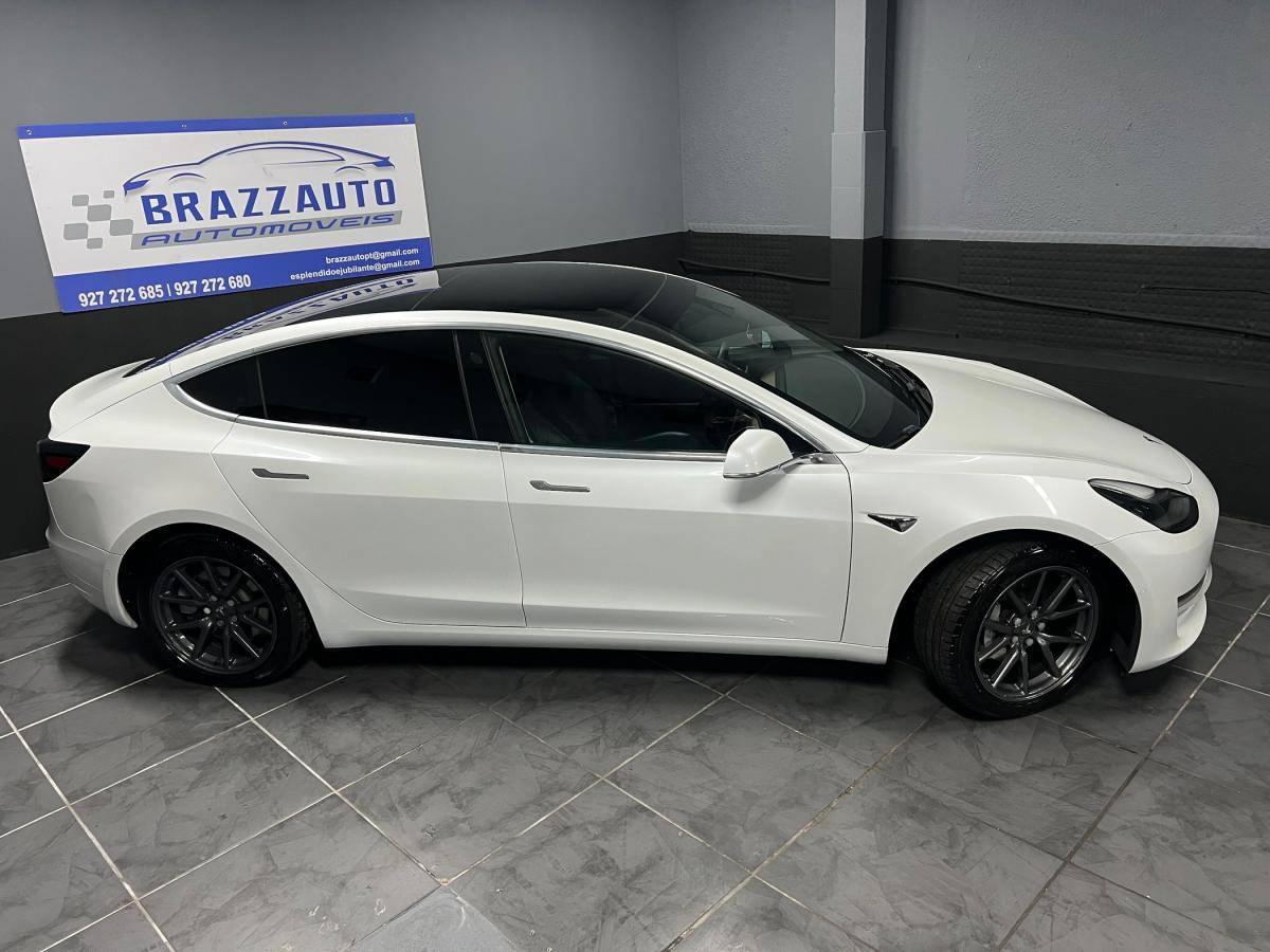 tesla-model-3-2019-eletrico-0cc