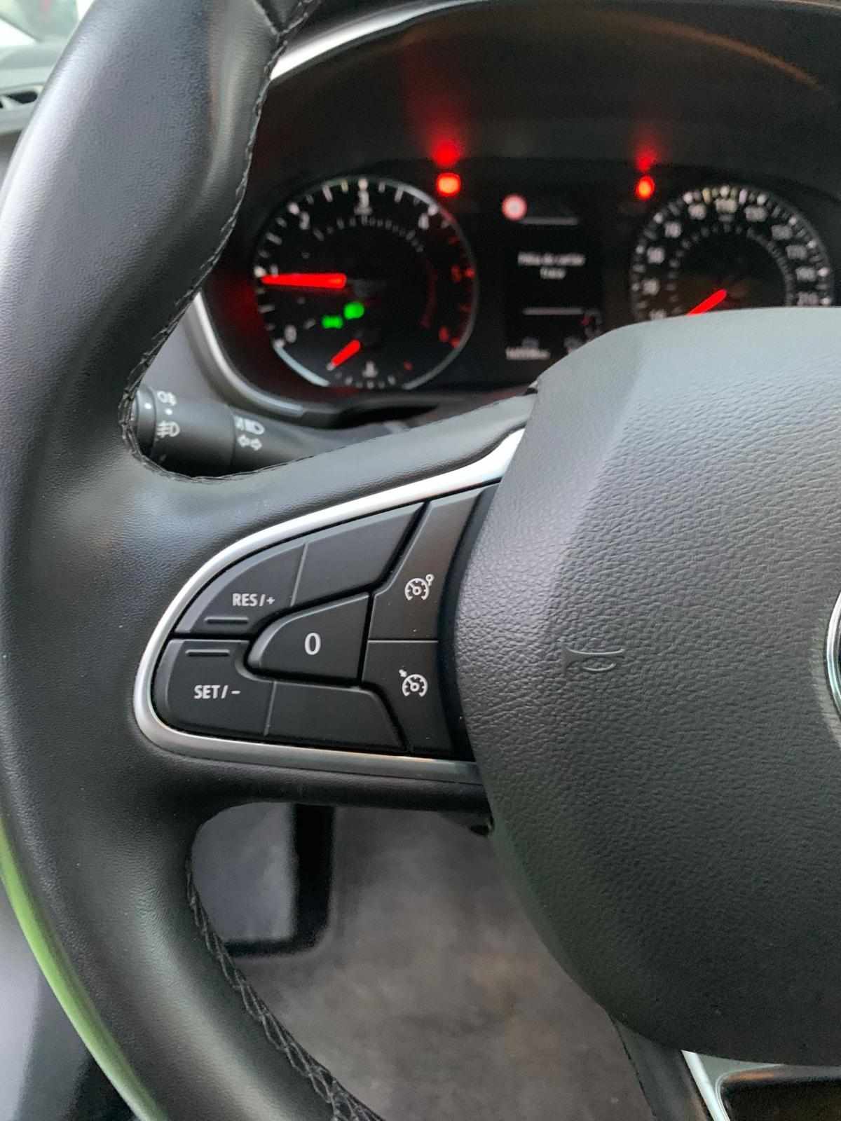 renault-megane-2022-diesel-1461cc