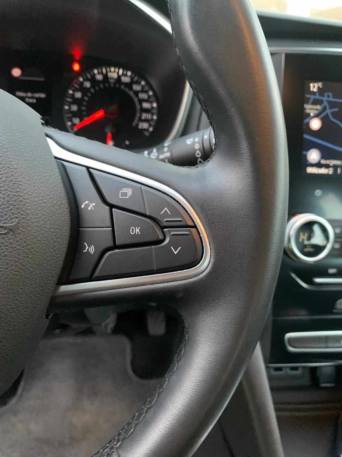 renault-megane-2022-diesel-1461cc