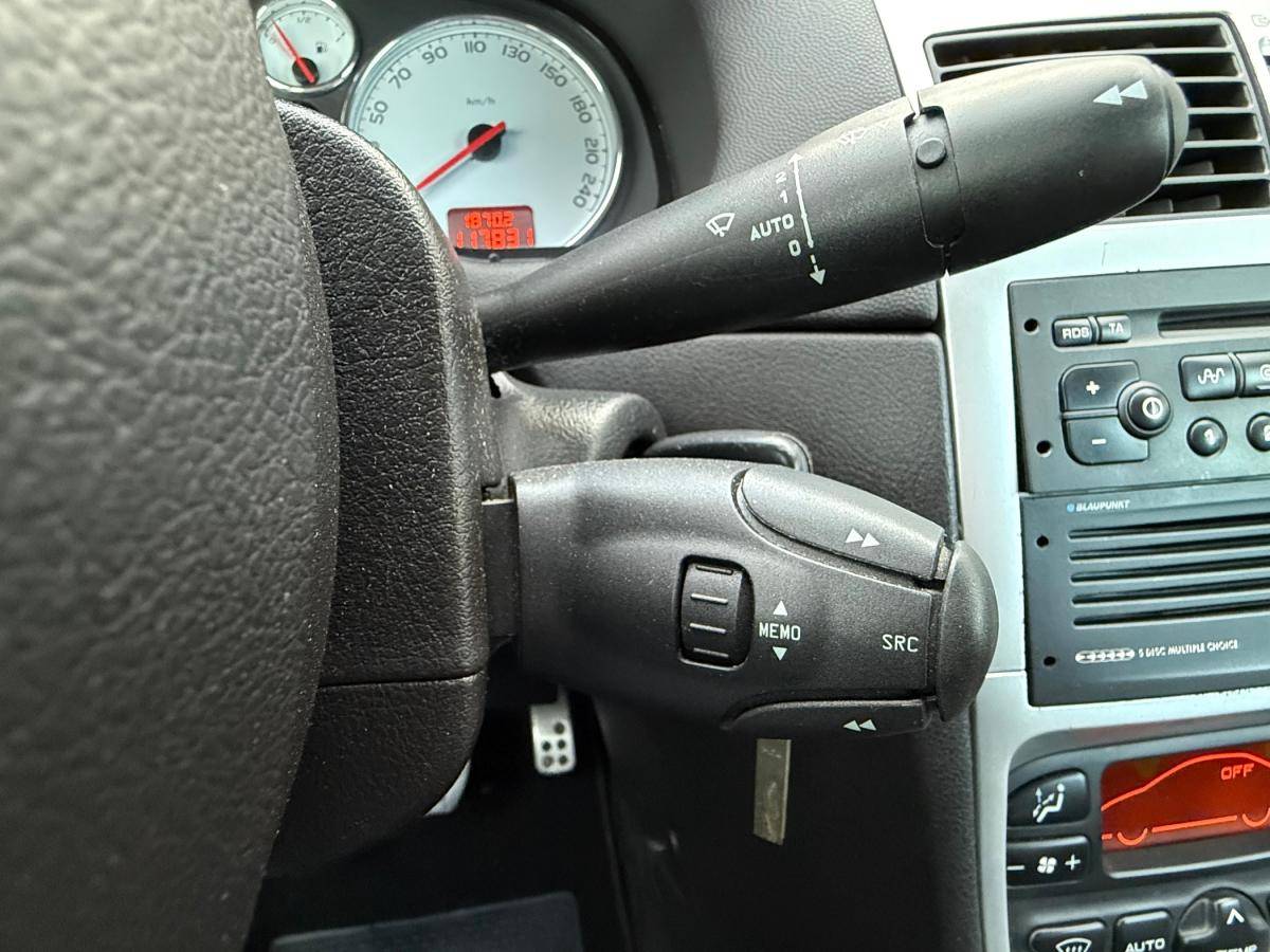peugeot-307-2004-gasolina-1997cc