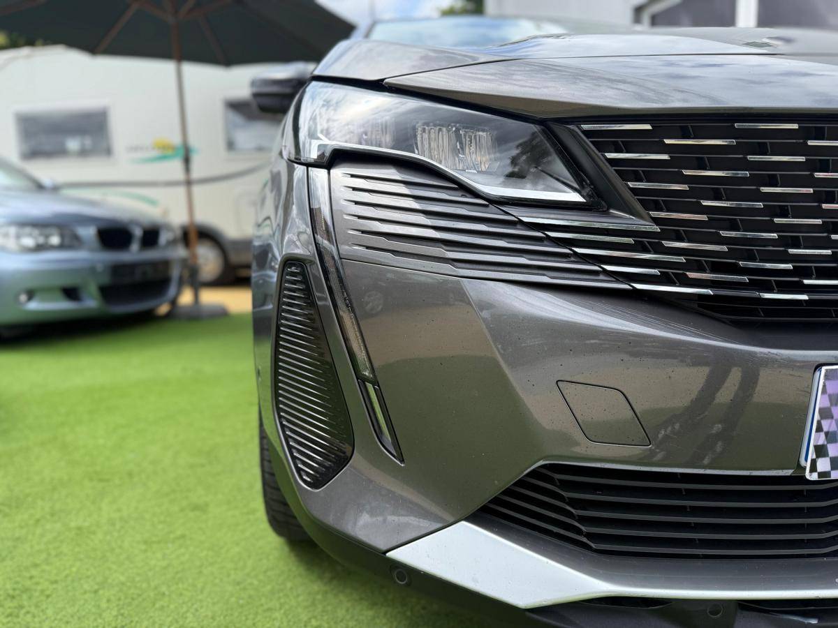 peugeot-5008-2022-diesel-1499cc