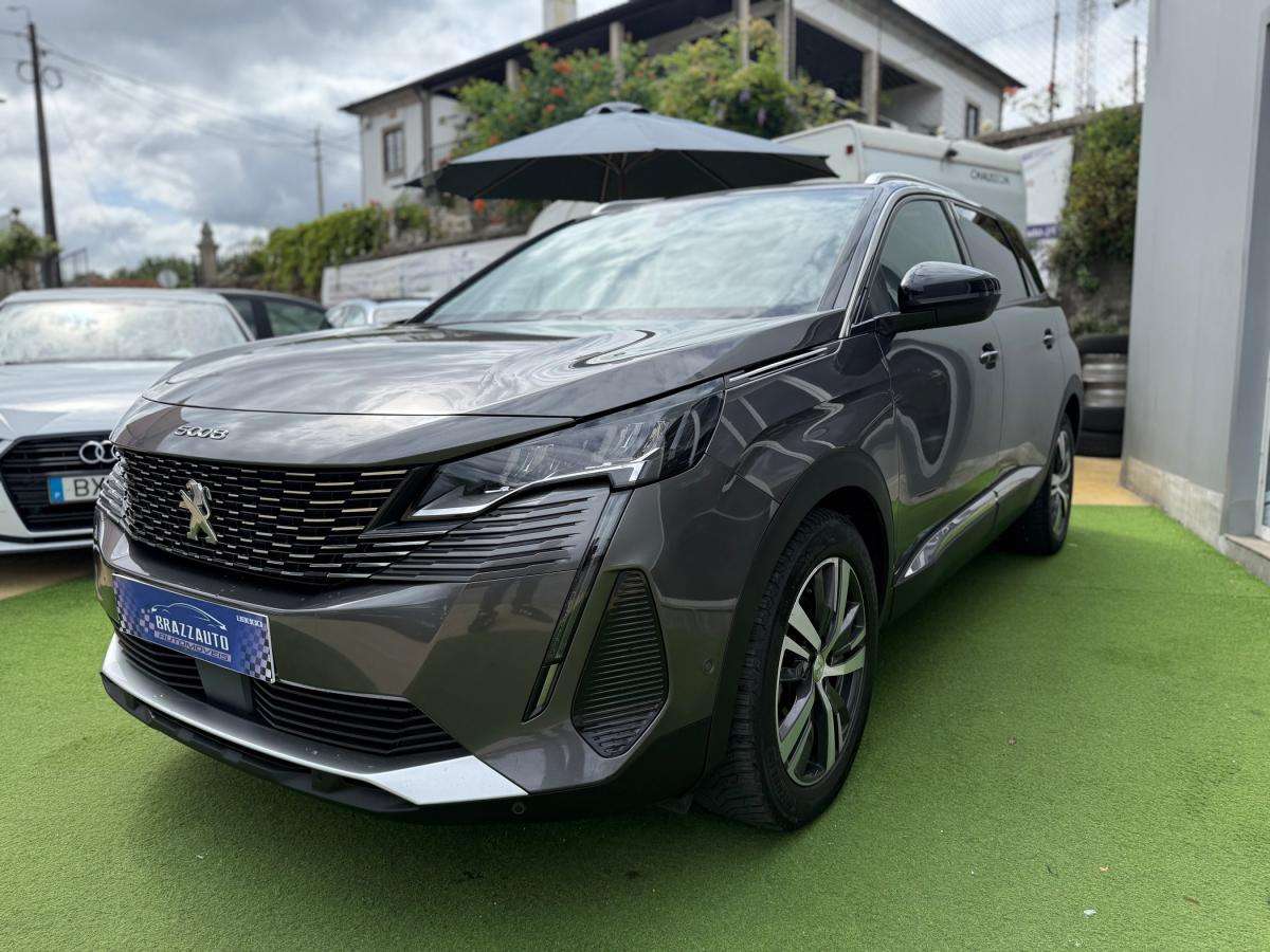 peugeot-5008-2022-diesel-1499cc