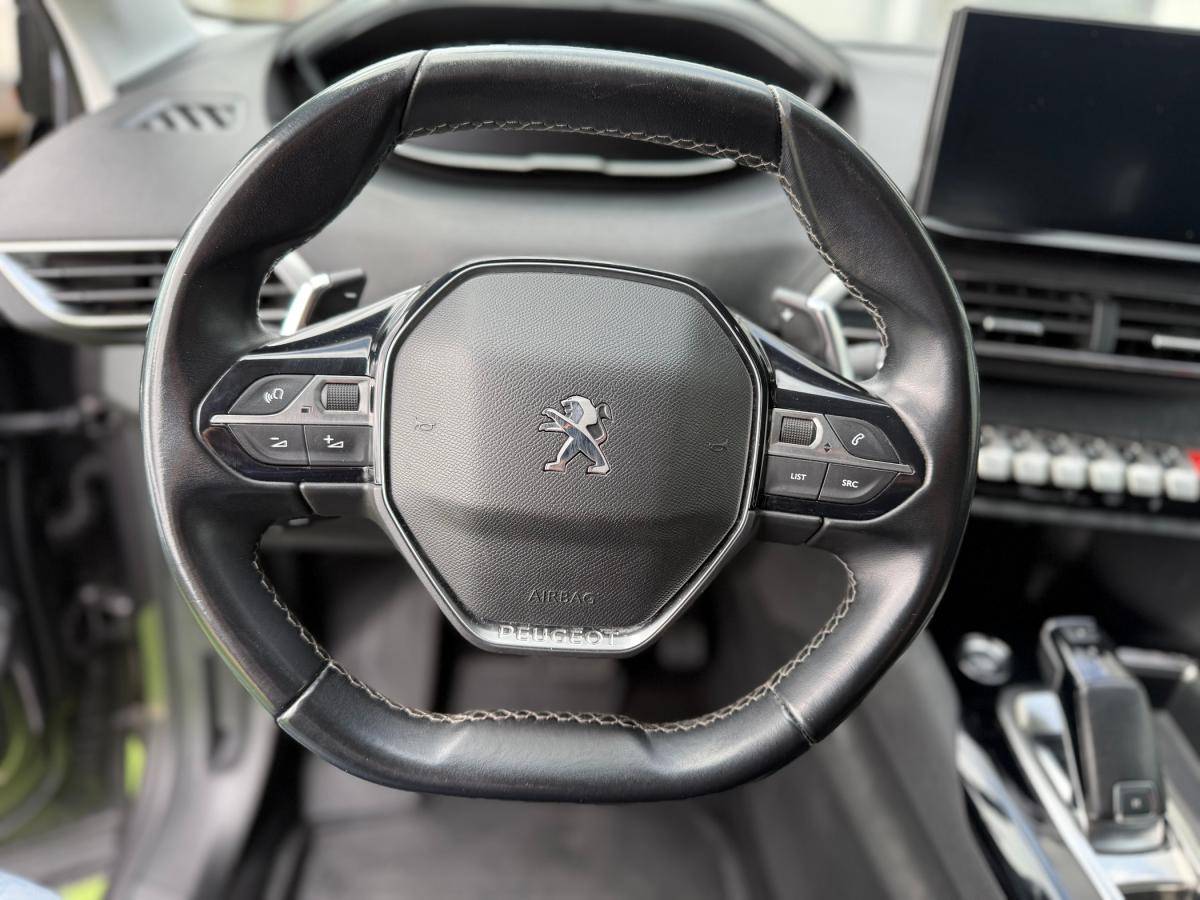 peugeot-5008-2022-diesel-1499cc
