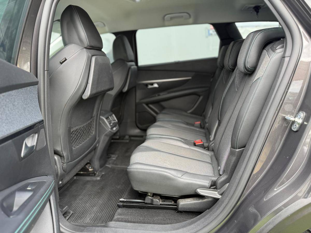 peugeot-5008-2022-diesel-1499cc
