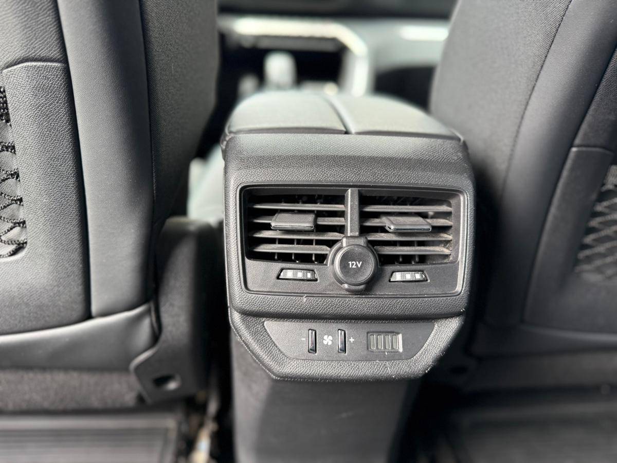 peugeot-5008-2022-diesel-1499cc