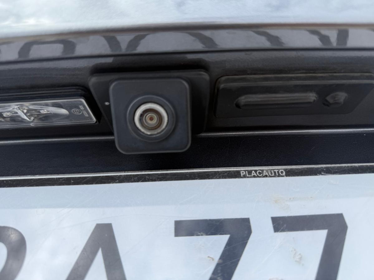 peugeot-5008-2022-diesel-1499cc