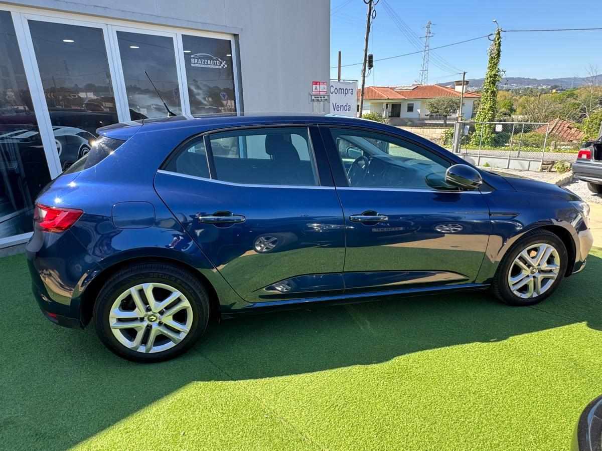 renault-megane-2019-diesel-1461cc