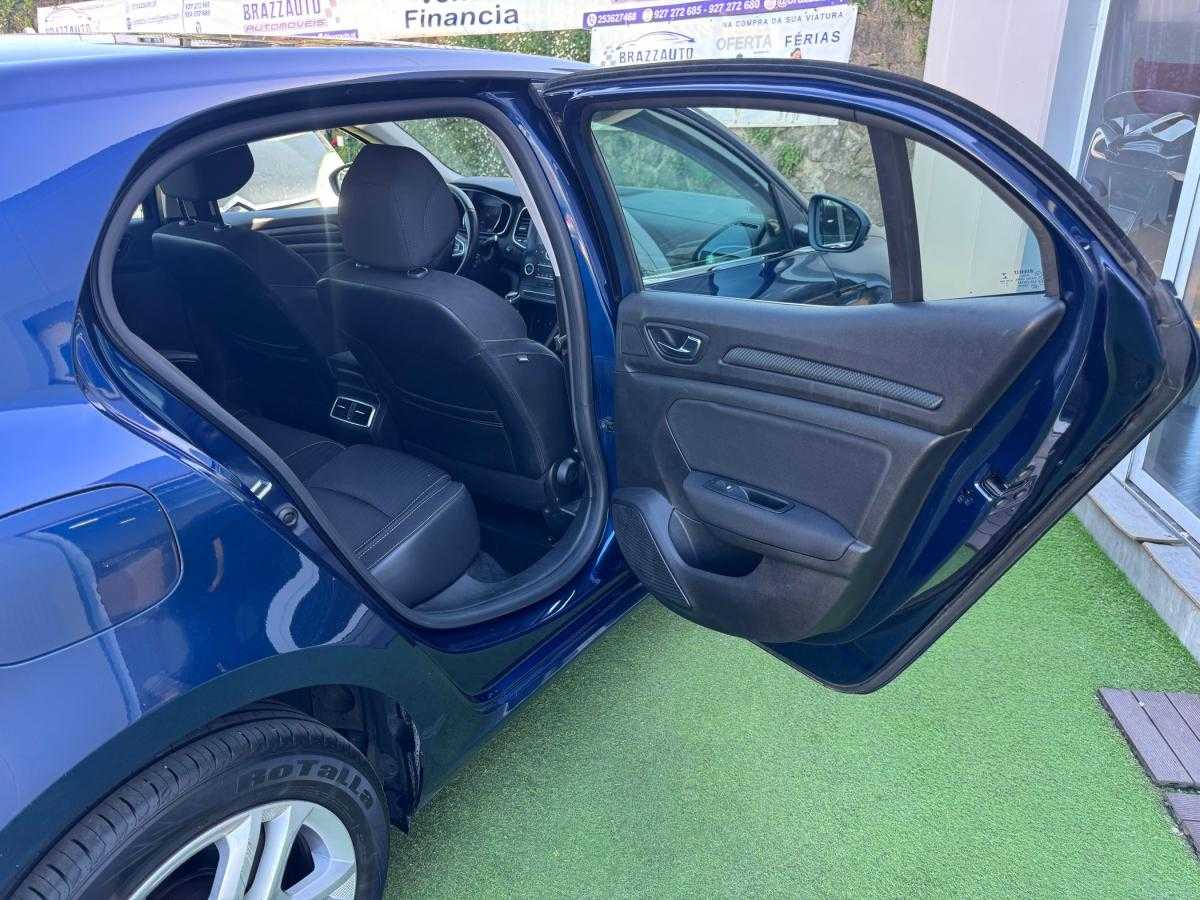 renault-megane-2019-diesel-1461cc