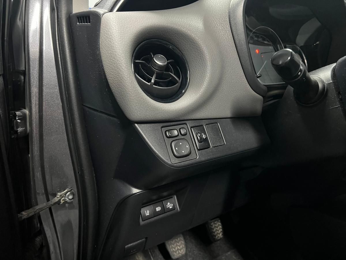 toyota-yaris-2018-gasolina-998cc