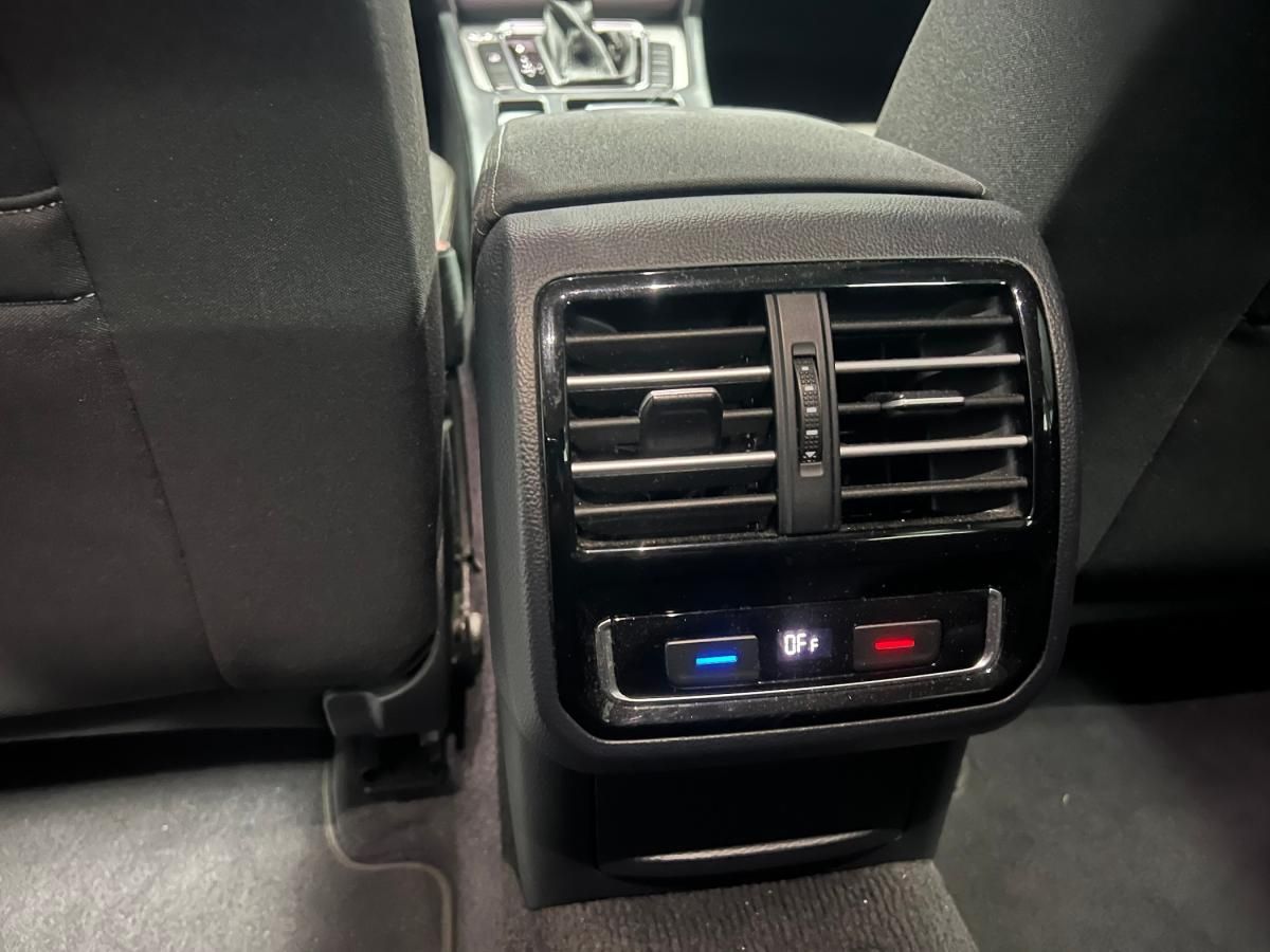 volkswagen-passat-variant-2015-diesel-1598cc