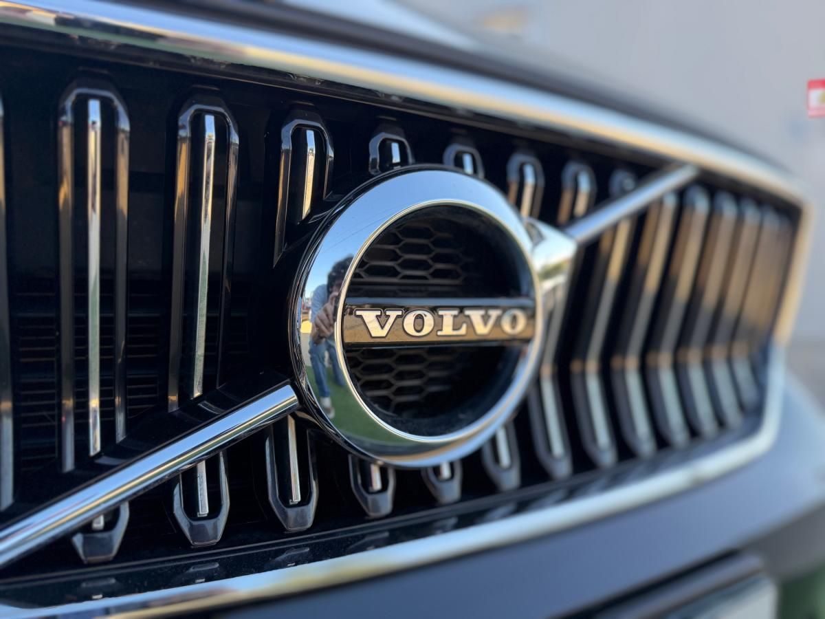 volvo-xc40-2022-gasolina-1477cc