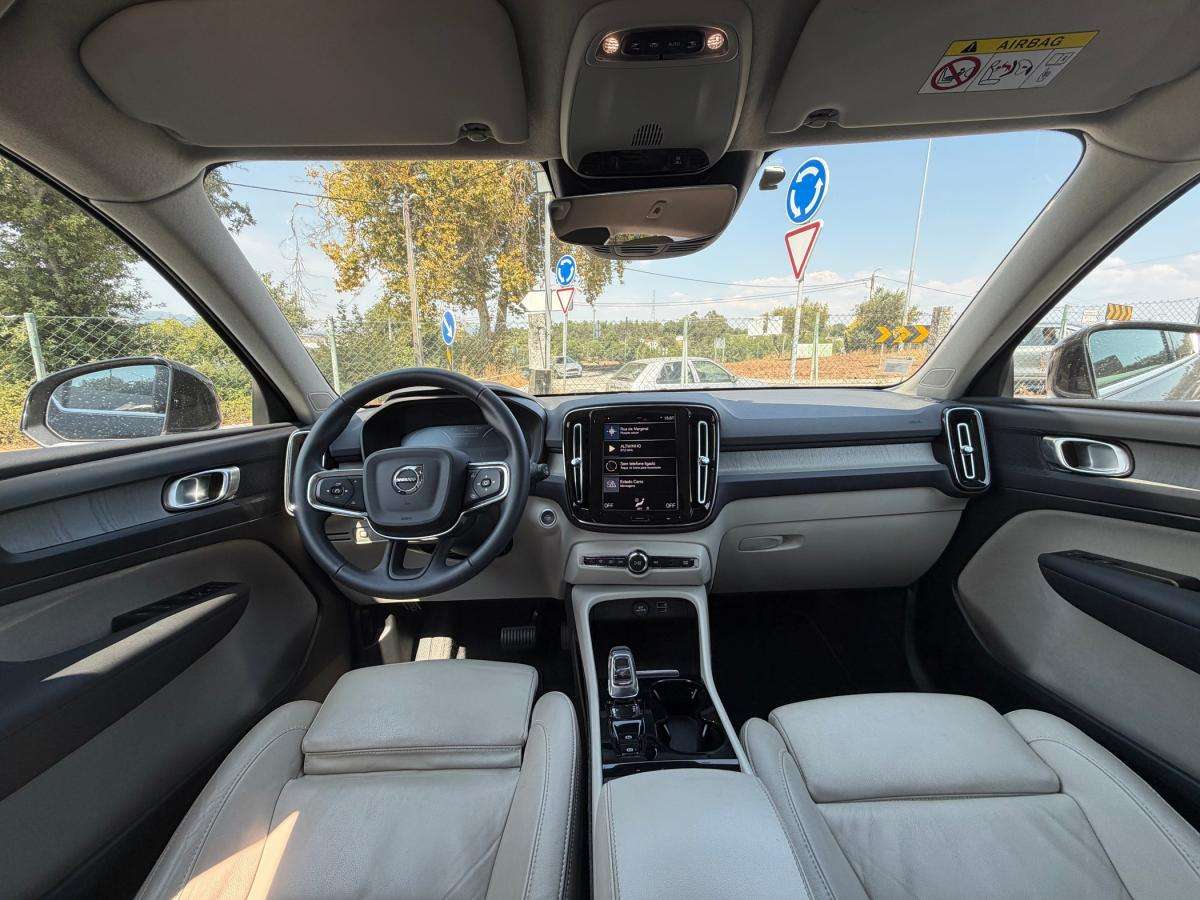 volvo-xc40-2022-gasolina-1477cc