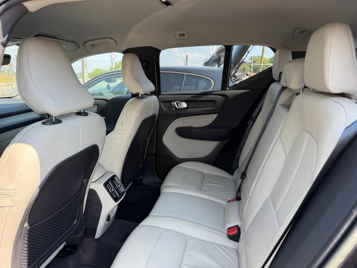 volvo-xc40-2022-gasolina-1477cc