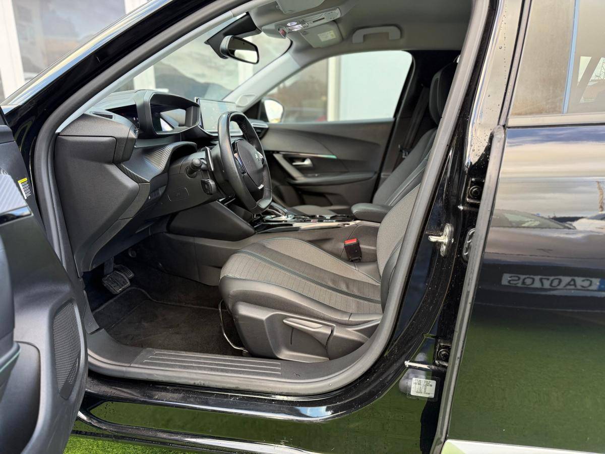 peugeot-2008-2021-gasolina-1199cc