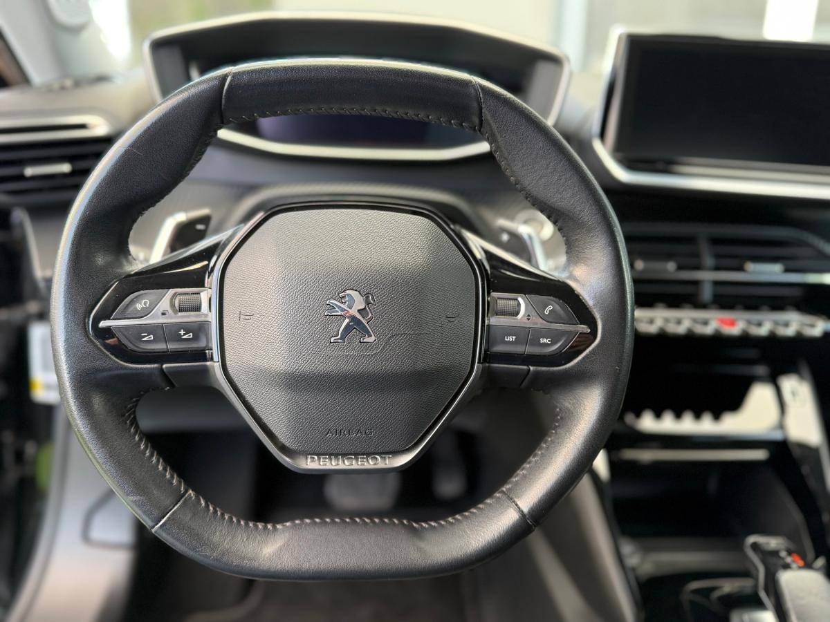 peugeot-2008-2021-gasolina-1199cc