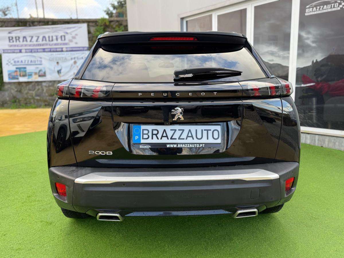 peugeot-2008-2021-gasolina-1199cc