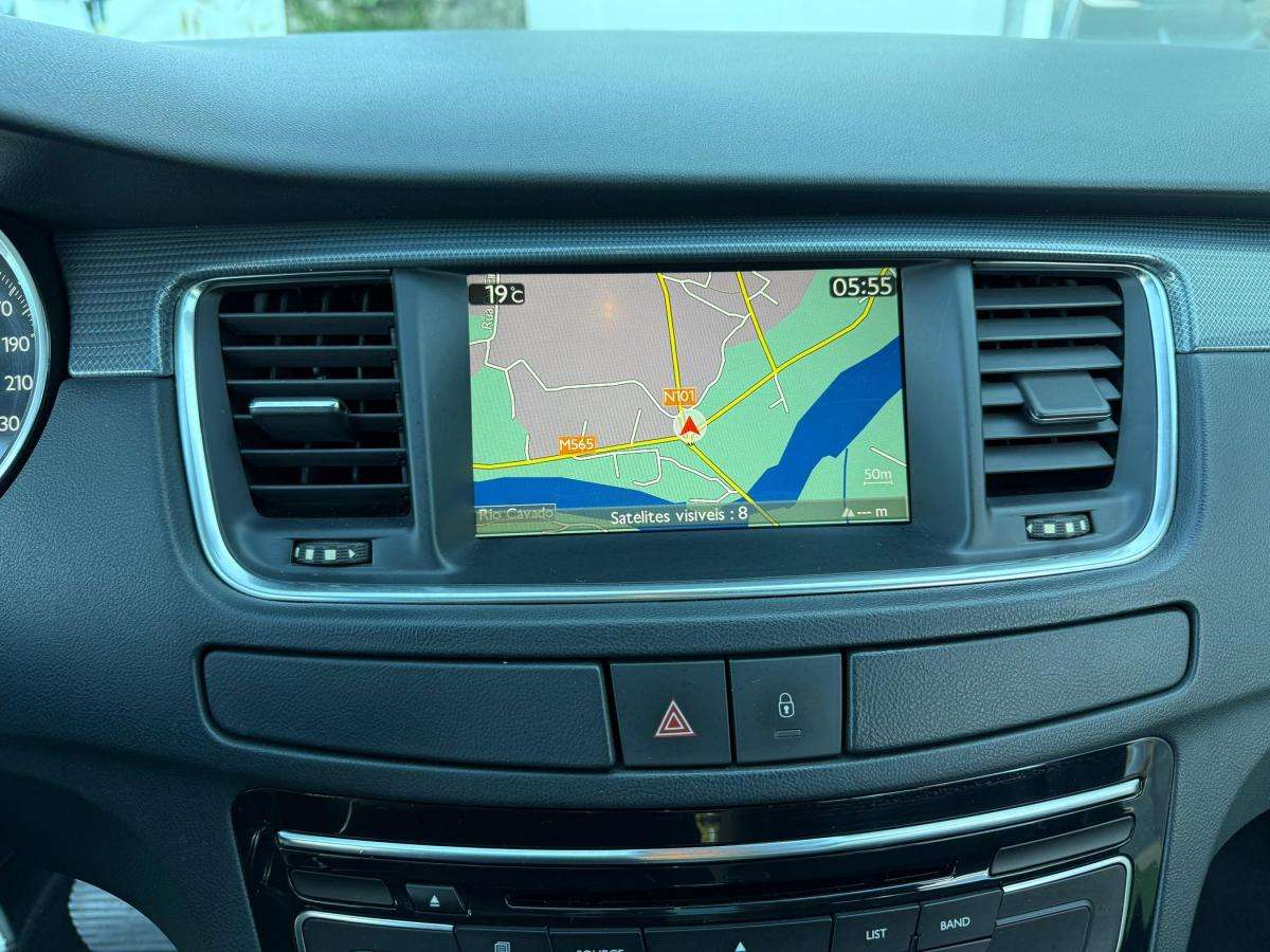 peugeot-508-sw-2012-diesel-1560cc
