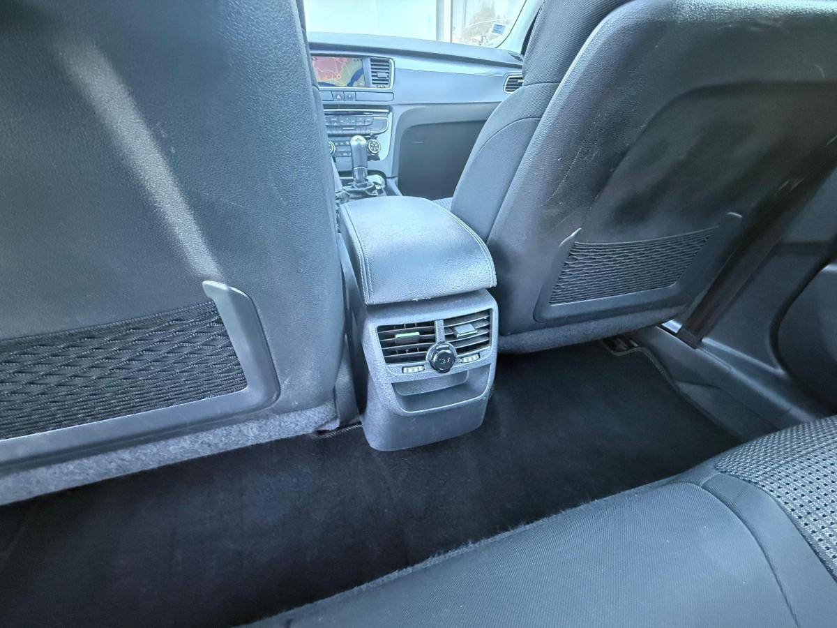 peugeot-508-sw-2012-diesel-1560cc
