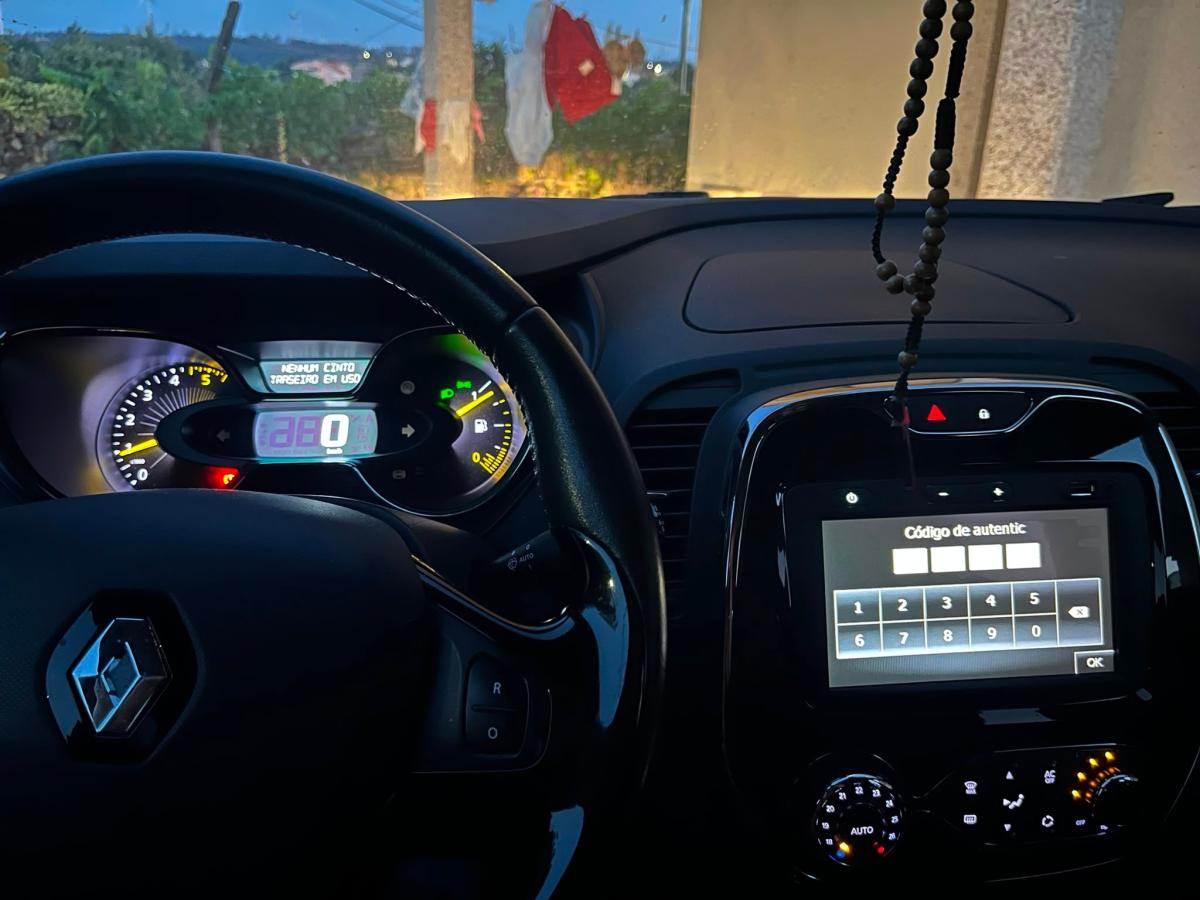 renault-captur-2014-diesel-1461cc