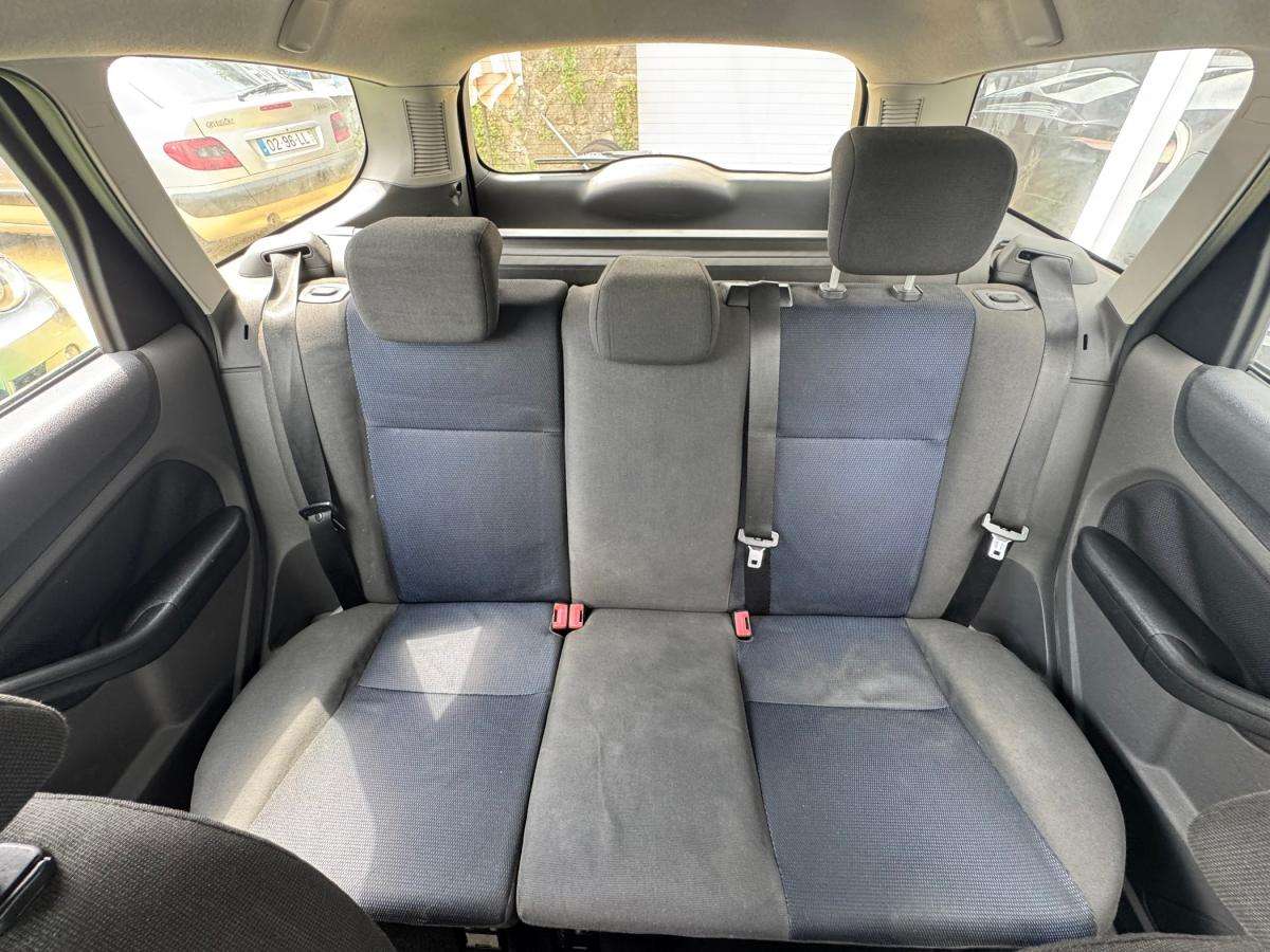 ford-focus-2006-diesel-1560cc