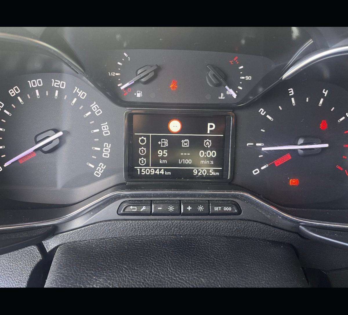 citroen-berlingo-2019-diesel-1499cc