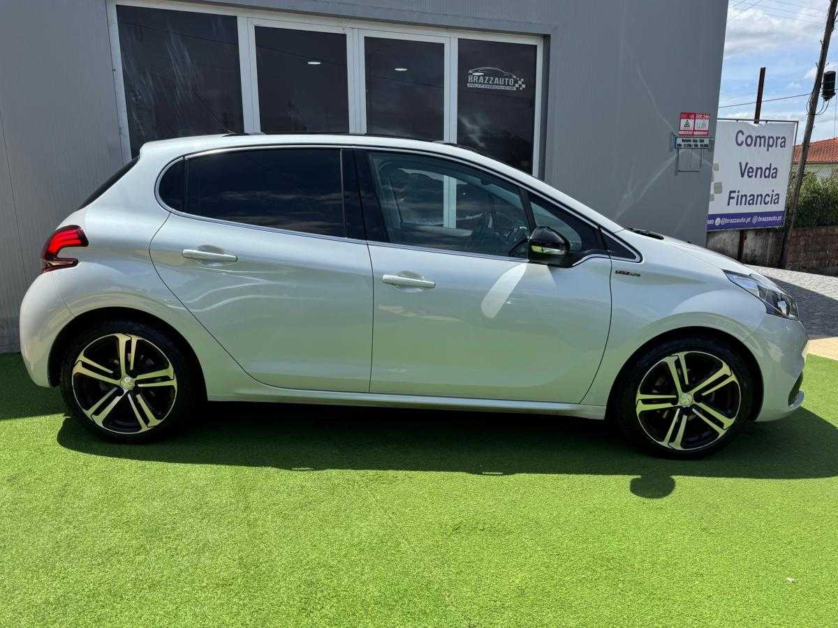peugeot-208-2019-gasolina-1199cc