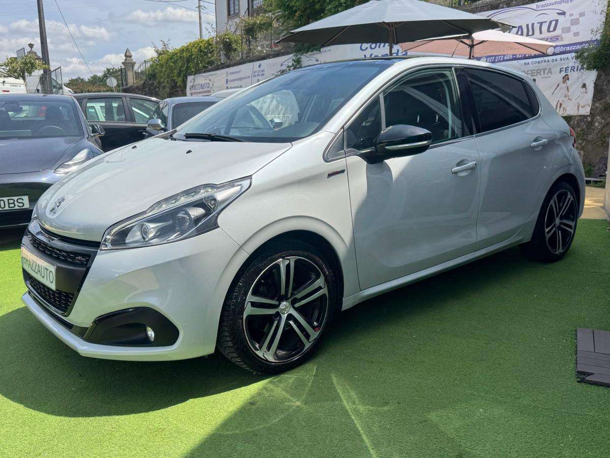 peugeot-208-2019-gasolina-1199cc