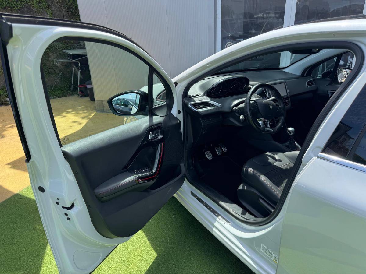 peugeot-208-2019-gasolina-1199cc