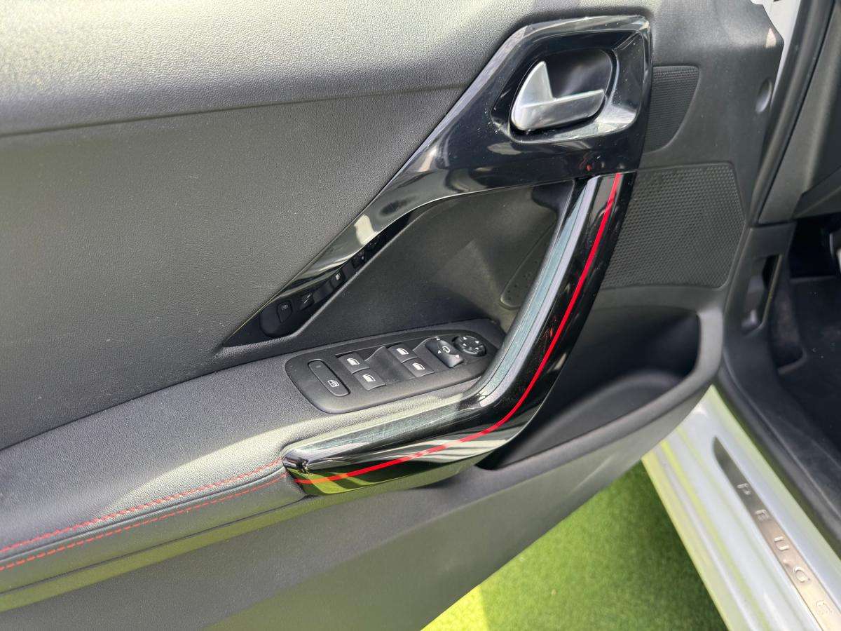 peugeot-208-2019-gasolina-1199cc