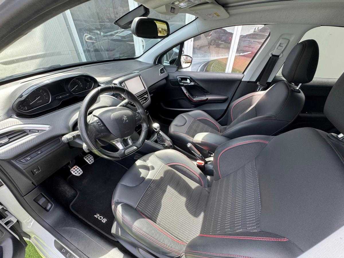 peugeot-208-2019-gasolina-1199cc